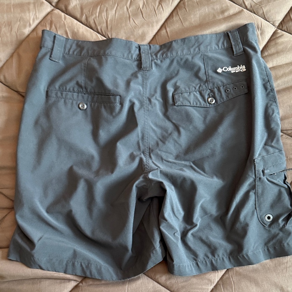Columbia Men's Slate Cargo Shorts